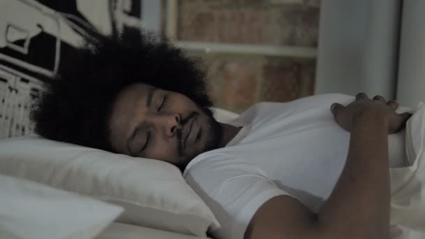 Nightmare, African Man Wake Up in Shock in Dark — Stock Video