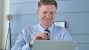 İş Yerinde İş Görüntülü Sohbet