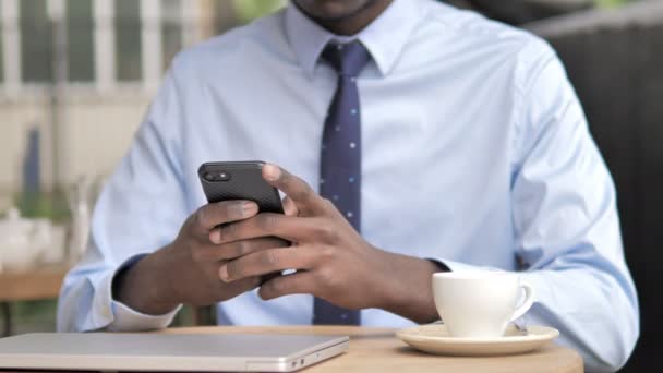 Close up of African Hand Using Smartphone — Stock video