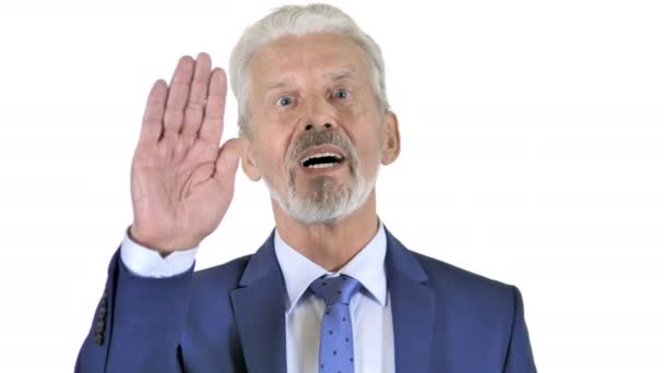 Online-Videochat von alten Geschäftsmann, weißer Hintergrund — Stockvideo