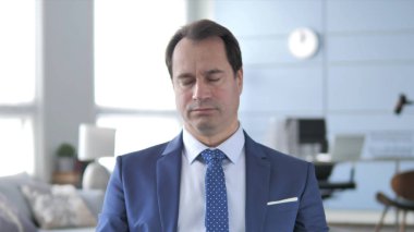 Uyuyan İşAdamı Portresi