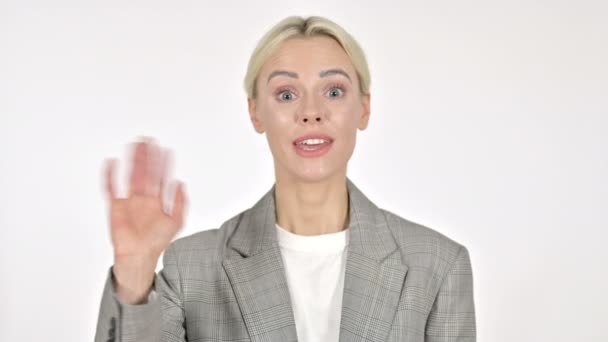 Online videochatt av affärskvinna med vit bakgrund — Stockvideo