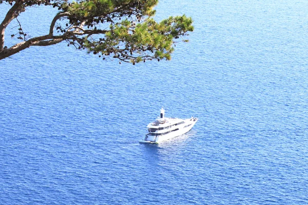 Vue Aérienne Vers Grand Yacht Luxe Contre Mer Bleue Dans — Photo