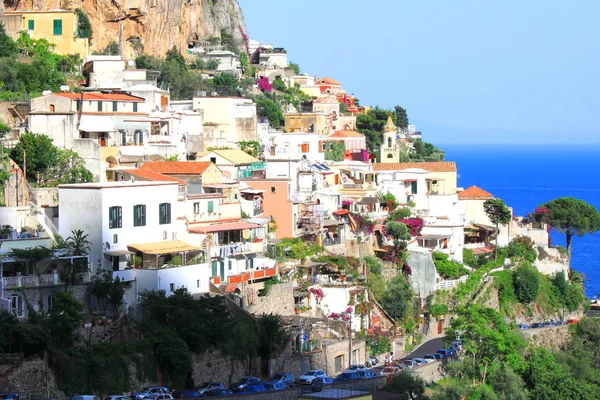 Amalfi Kusten Kampanien Italien Sommaren Med Traditionell Italiensk Arkitektur Berg — Stockfoto