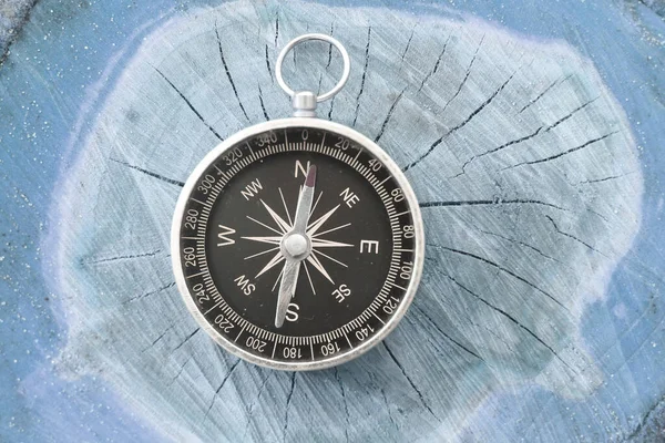 Old Compass Blue Background — Stock Photo, Image