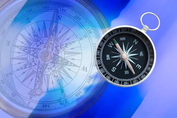 Kulatý Kompas Pozadí Jako Symbol Cestovního Ruchu Outdoorových Aktivit — Stock fotografie