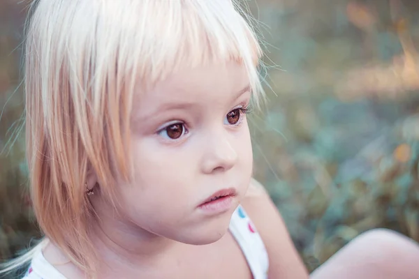 Portrait Beautiful Blonde Child Girl — Stock Photo, Image