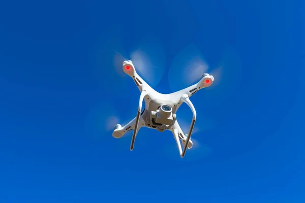 Kamera Drone Előtt Bevétel Mozi Kék — Stock Fotó