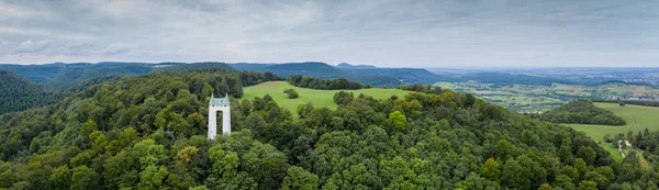 Schönbergs torn vid suabian ALB — Stockfoto