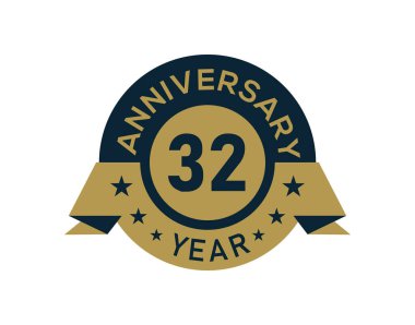 Altından 32 yıllık yıldönümü rozeti ve beyaz arka planda altın izole edilmiş yıldönümü logosu.