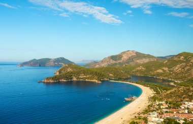 Ölüdeniz lagün plaj manzara Fethiye Türkiye görünümüne yaz