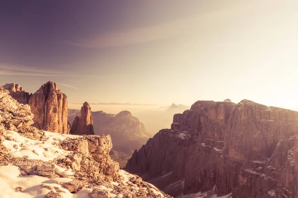 İtalyan Dolomites Dağları'nın doğal görünümü — Stok fotoğraf