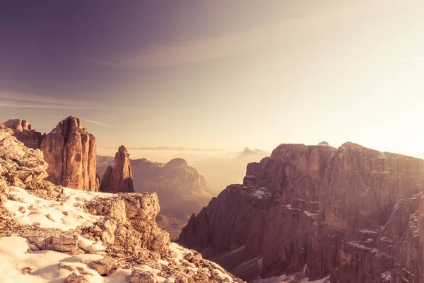 Vista panorâmica das montanhas das Dolomitas italianas — Fotografia de Stock