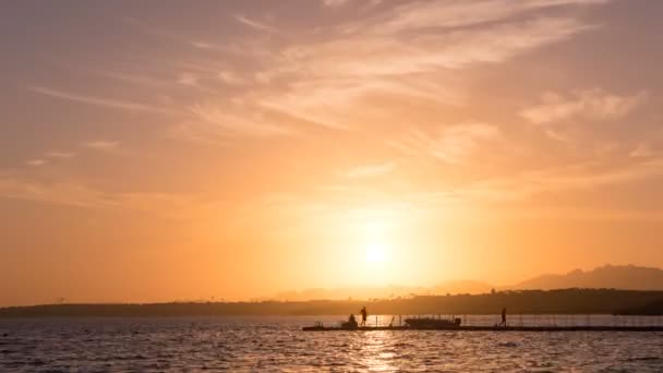 Pôr-do-sol timelapse pitoresco sobre o mar Vermelho — Vídeo de Stock