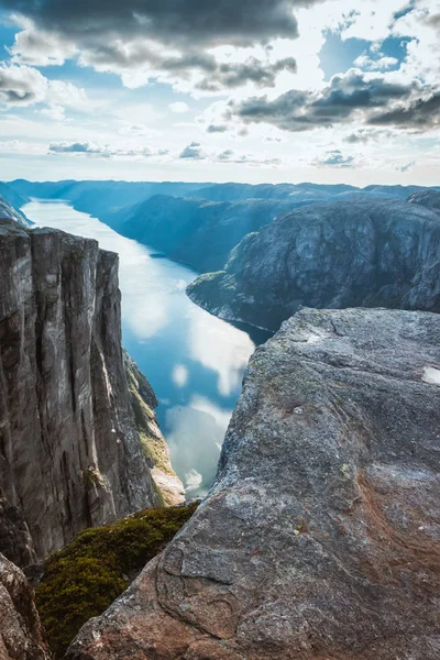 Vista aérea Lysefjorden de Kjeragbolten Noruega — Fotografia de Stock