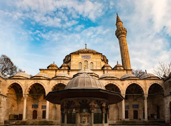 The New Mosque Yeni Valide Camii — Stock Photo, Image
