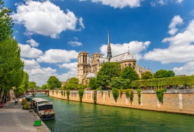 Notre Dame de Paris Katedrali, Paris Fransa 'da en güzel katedral