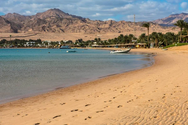 Vista para a costa de Mar Vermelho, Dahab — Fotografia de Stock