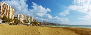 Malaga şehir ve plaj Costa del Sol tatil İspanya Panorama görünümü