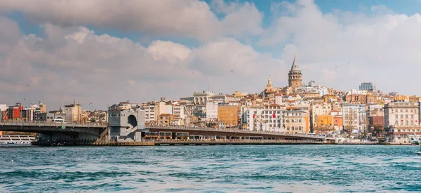 Istanbul, vue de la mer — Photo