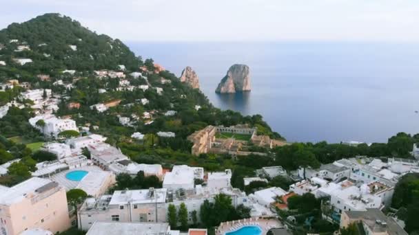 4k air drone view of Capri Island — стокове відео