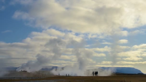 Hverir Myvatn geotermiskt område med naturlig ånga Island — Stockvideo