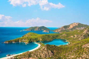 Deniz manzaralı Oludeniz lagünüName