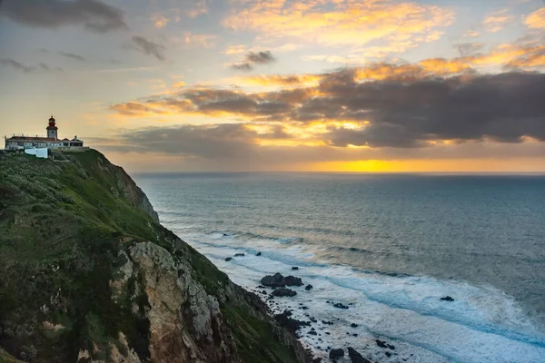 Beacon στο Cabo da Roca ή Cape Roca έλξη της Πορτογαλίας — Φωτογραφία Αρχείου