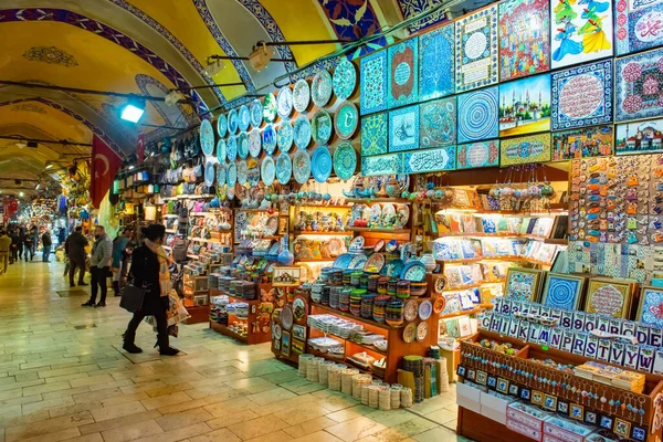 Grand Bazaar doğu pazarıdır. İstanbul, Türkiye