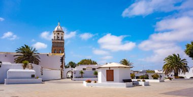 Teguise, Lanzarote, Kanarya Adası 'nın ana meydanı.