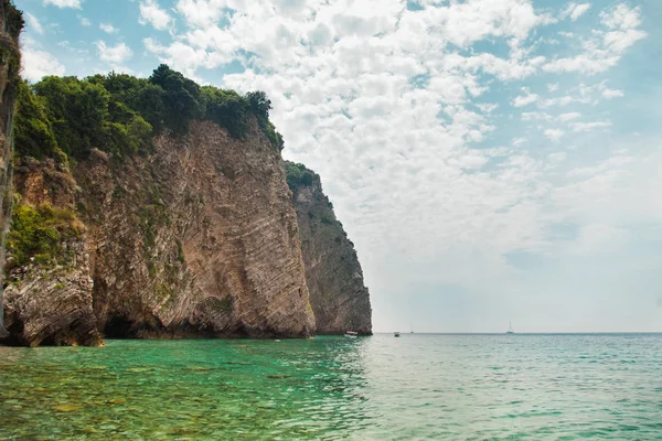 Emerald Sea Rock Amazing Seascape Beautiful Landscape Touristic Places Montenegro — Stock Photo, Image