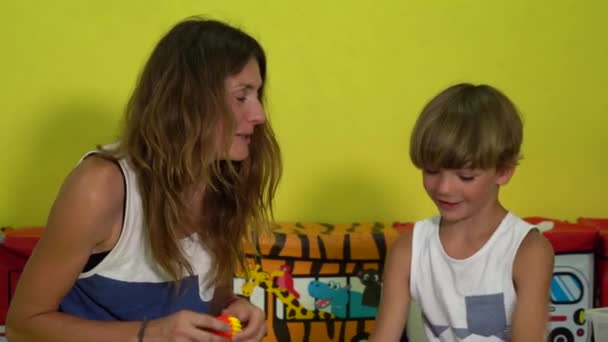 Metodos No Tradicionales En El Desarrollo Del Habla Infantil En Preescolar Video De Stock C Anton Shevchenko