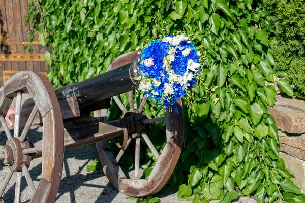 Beautiful Modern Wedding Bouquet Cannon Blue Chrysanthemum Freesia Eustoma Peony — Stock Photo, Image