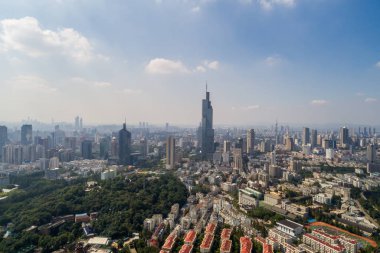 Nanjing şehrin kentsel mimari peyzaj üzerinde havadan görünümü