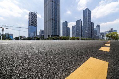 Modern iş ofis binası ile boş yere 