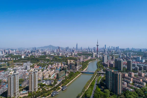 鸟瞰南京城市建筑景观 — 图库照片