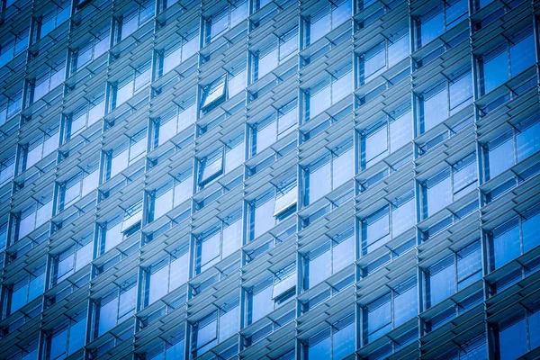 Niebieski Szklany Budynek Biurowy — Zdjęcie stockowe