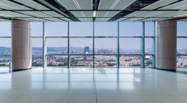 Panoramik manzarası ve binalardan cam pencere