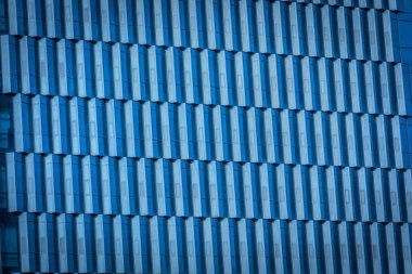 mavi cam ofis binası