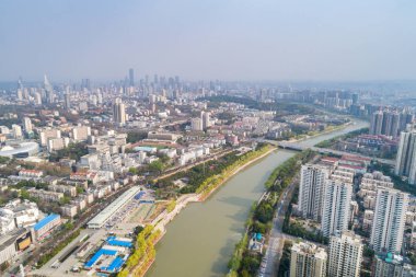 Nanjing şehrin kentsel mimari peyzaj üzerinde havadan görünümü