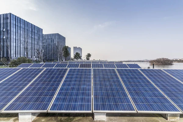 Ciudad Solar Moderna Skyline — Foto de Stock