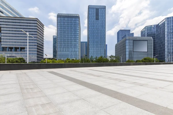 Skyline Panoramico Moderni Edifici Uffici Aziendali Con Strada Vuota Pavimento — Foto Stock