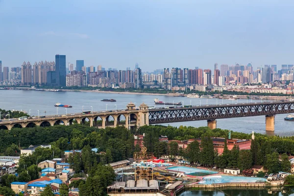 wuhan City, Çin havadan görünümü