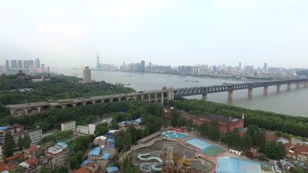 中国武漢市の空撮の時間経過 — ストック動画
