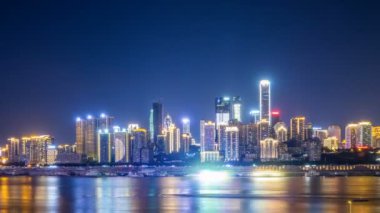 Zaman atlamalı Modern metropol Skyline gece, Chongqing, Çin