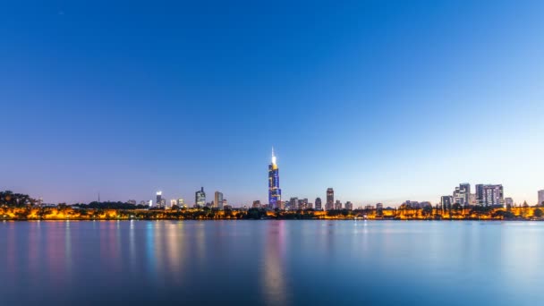 Laps Temps Lac Xuanwu Avec Nanjing Horizon Ville Jour Nuit — Video