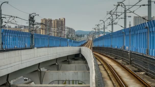 Çin Metro Trenine Giriş Çıkış Yapan Yolcuların Zaman Aşımı — Stok video