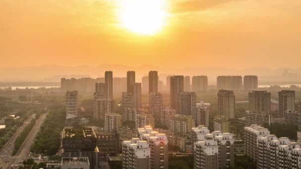 青い空に雲の時間の経過 — ストック動画