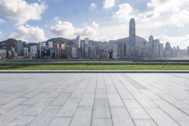 Panoramik silüet ve modern iş ofisi binaları