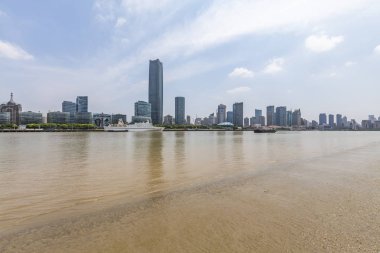 Modern şehir gökdelenleriyle Şangay gökdelenleri, Çin